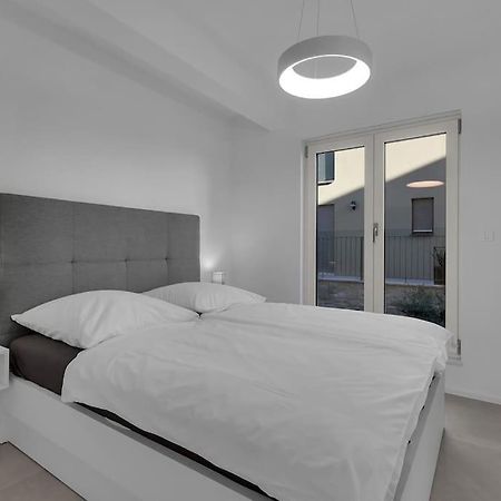 Apartman Delux With Private Pool - Makarska Exklusiv 图彻皮 外观 照片