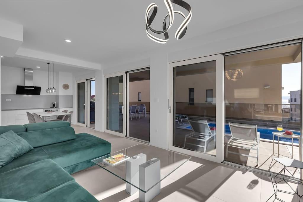 Apartman Delux With Private Pool - Makarska Exklusiv 图彻皮 外观 照片