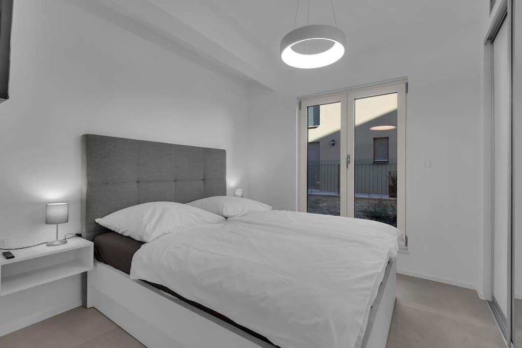 Apartman Delux With Private Pool - Makarska Exklusiv 图彻皮 外观 照片