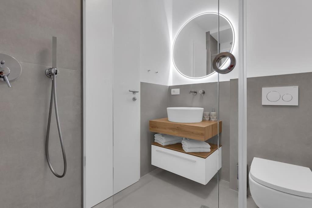 Apartman Delux With Private Pool - Makarska Exklusiv 图彻皮 外观 照片